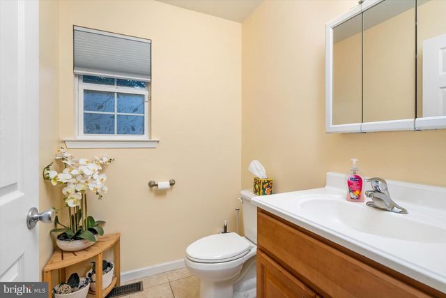 297 SYKESVILLE RD, Chesterfield, NJ 08515