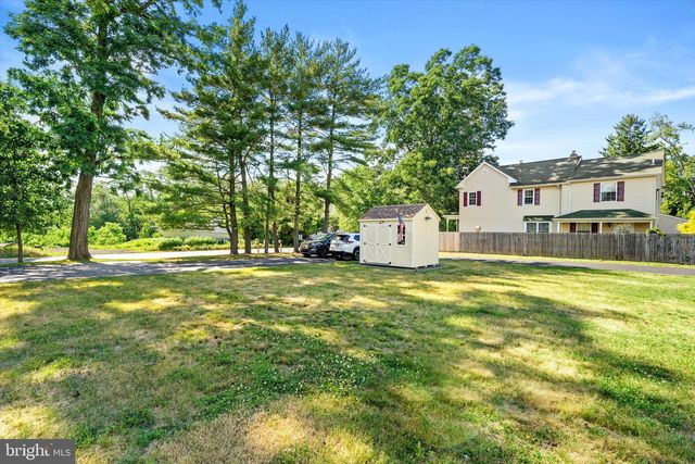 297 SYKESVILLE RD, Chesterfield, NJ 08515