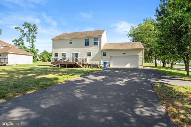 297 SYKESVILLE RD, Chesterfield, NJ 08515