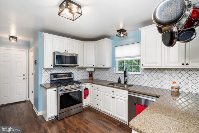 297 SYKESVILLE RD, Chesterfield, NJ 08515