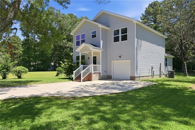 1612 Nansemond PW, Suffolk, VA 23434