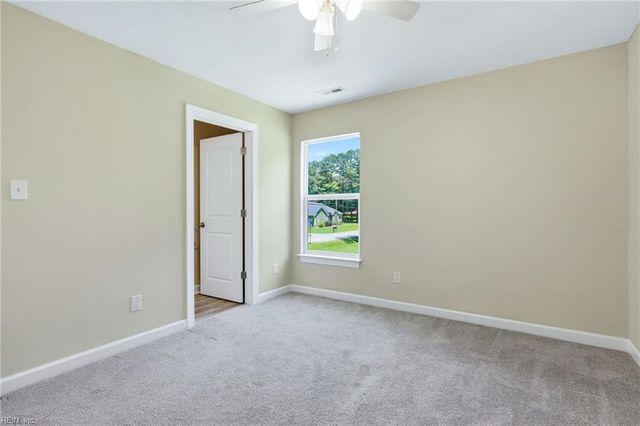 1612 Nansemond PW, Suffolk, VA 23434