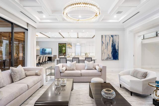 215 W Coconut Palm Road, Boca Raton, FL 33432