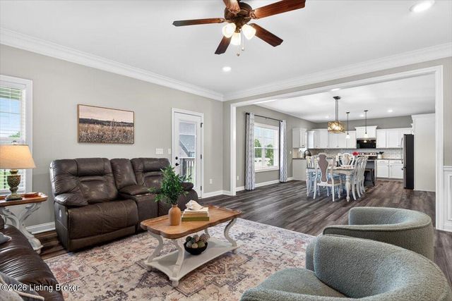 7007 Patriot Ct, Charlestown, IN 47111