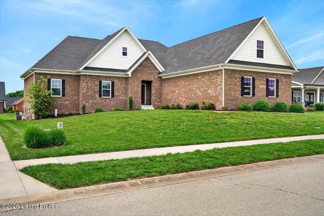 7007 Patriot Ct, Charlestown, IN 47111