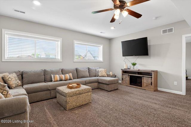 7007 Patriot Ct, Charlestown, IN 47111