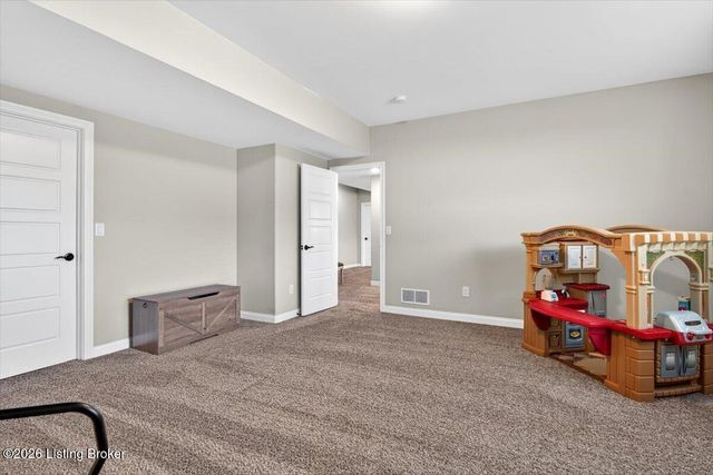 7007 Patriot Ct, Charlestown, IN 47111