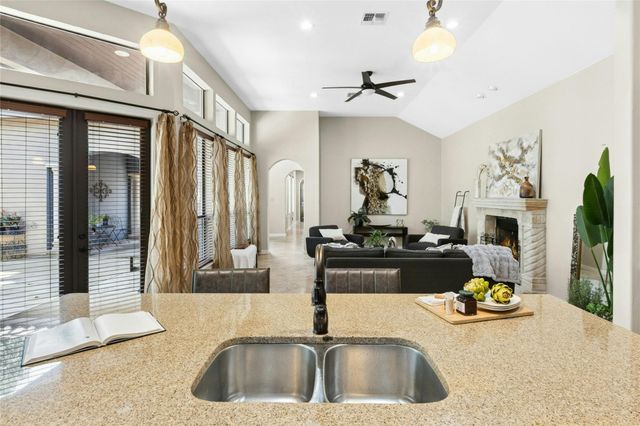 15206 Lariat TRL, Austin, TX 78734