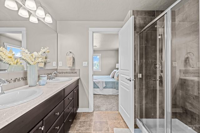 9644 W Goldenpond Ct, Boise, ID 83709