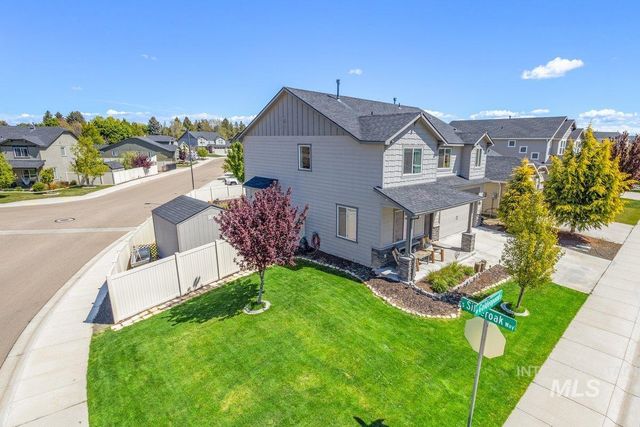9644 W Goldenpond Ct, Boise, ID 83709