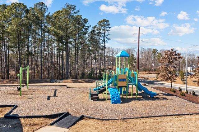 2800 Lumber River Trail, Apex, NC 27502