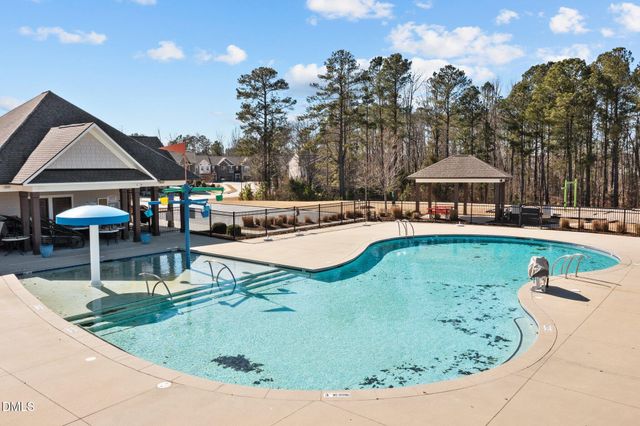 2800 Lumber River Trail, Apex, NC 27502