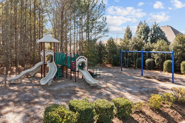 2800 Lumber River Trail, Apex, NC 27502