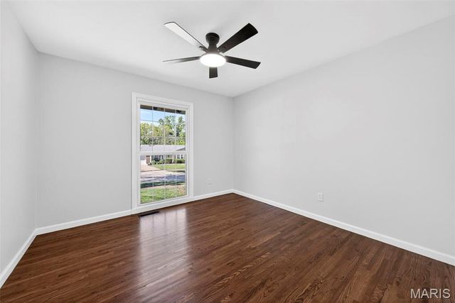 11840 Gold Leaf Drive, Maryland Heights, MO 63146