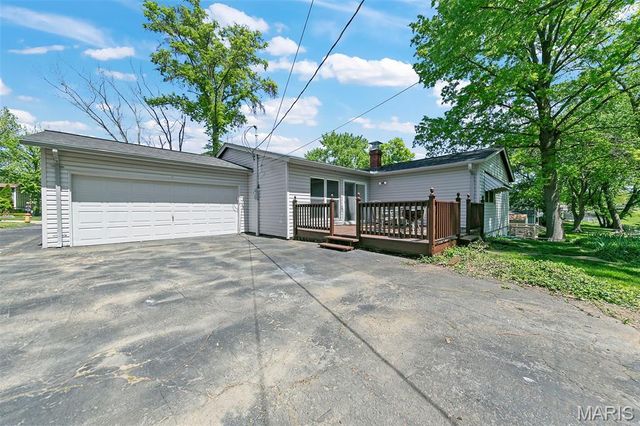 11840 Gold Leaf Drive, Maryland Heights, MO 63146