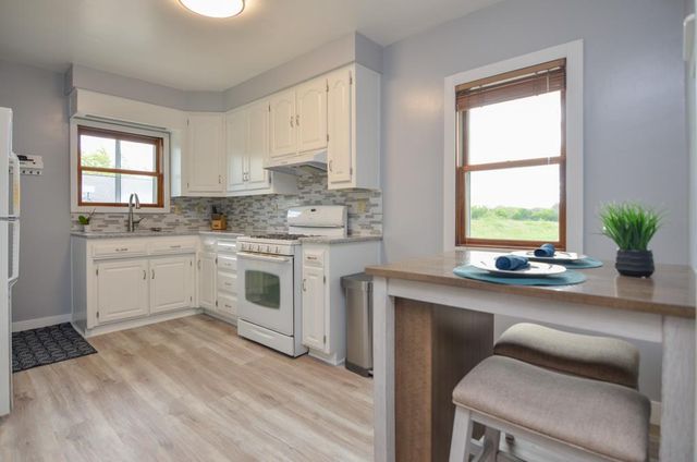 3672 FINGER ROAD, Green Bay, WI 54311