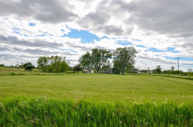 3672 FINGER ROAD, Green Bay, WI 54311