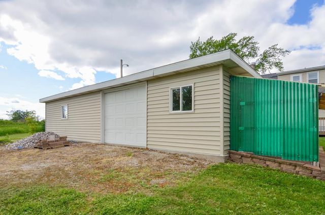 3672 FINGER ROAD, Green Bay, WI 54311