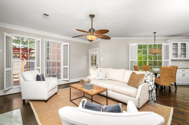 4312 Holt Street, Bellaire, TX 77401
