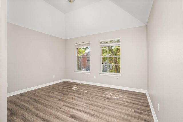 4312 Holt Street, Bellaire, TX 77401
