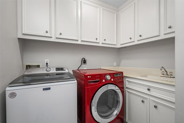 4312 Holt Street, Bellaire, TX 77401