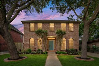 4312 Holt Street, Bellaire, TX 77401