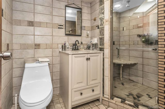 7822 79th Place, Glendale, NY 11385