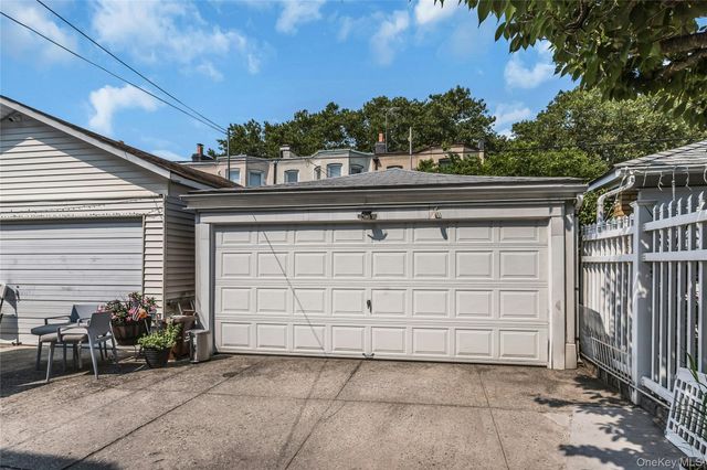 7822 79th Place, Glendale, NY 11385