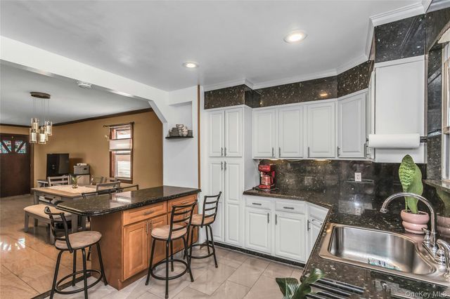 7822 79th Place, Glendale, NY 11385