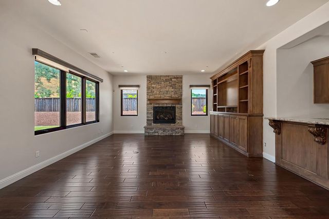 1950 Vista Cielo Dr, Newcastle, CA 95658