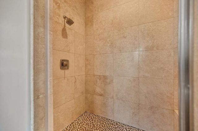 1950 Vista Cielo Dr, Newcastle, CA 95658