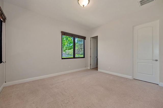 1950 Vista Cielo Dr, Newcastle, CA 95658