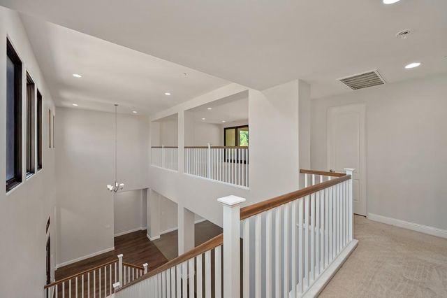 1950 Vista Cielo Dr, Newcastle, CA 95658