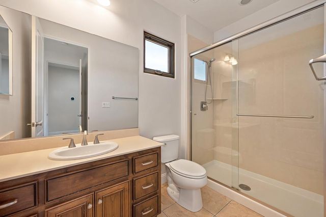 1950 Vista Cielo Dr, Newcastle, CA 95658