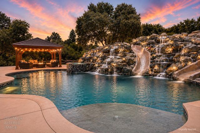 1950 Vista Cielo Dr, Newcastle, CA 95658