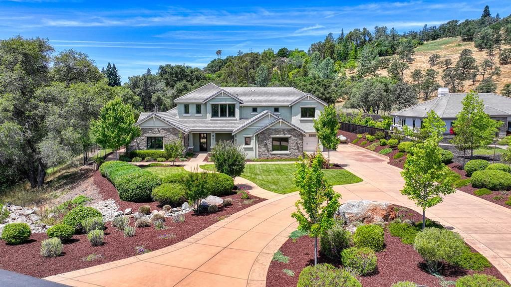 1950 Vista Cielo Dr, Newcastle, CA 95658
