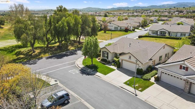 746 Richardson Dr, Brentwood, CA 94513