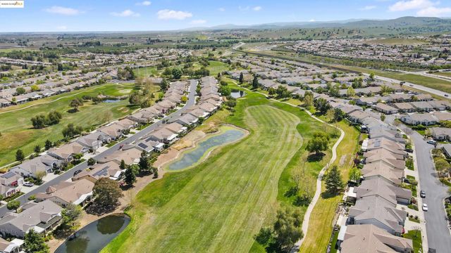 746 Richardson Dr, Brentwood, CA 94513