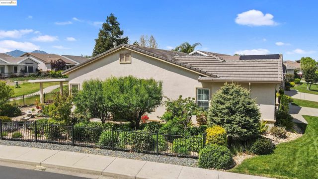 746 Richardson Dr, Brentwood, CA 94513