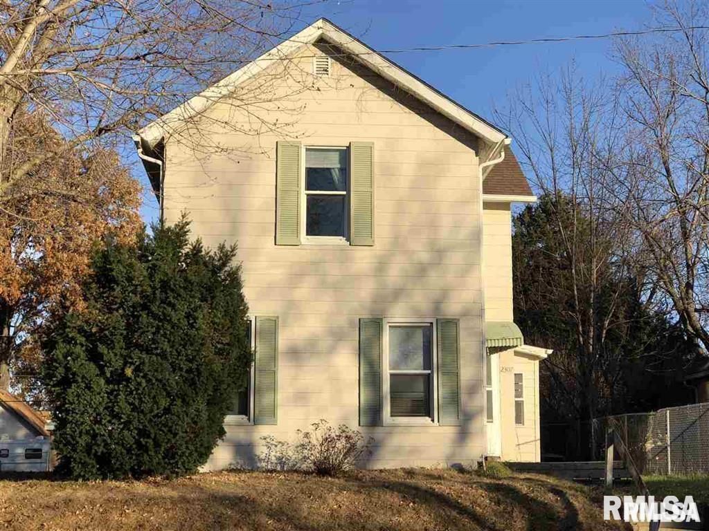 2307 FARNAM Street, Davenport, IA 52803