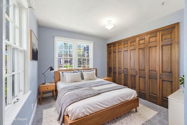 W226N3045 Duplainvlle ROAD, Waukesha, WI 53186