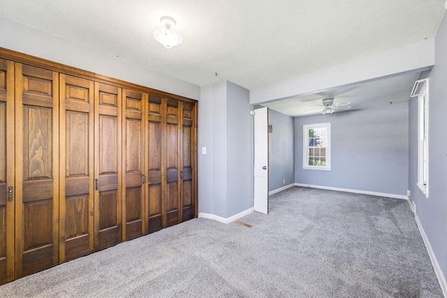 W226N3045 Duplainvlle ROAD, Waukesha, WI 53186