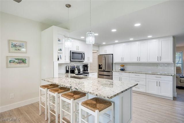 1410 Curlew AVE, Naples, FL 34102