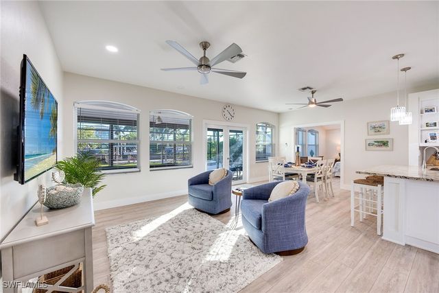 1410 Curlew AVE, Naples, FL 34102