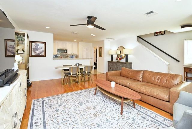 2007 Bailey Street, Houston, TX 77006