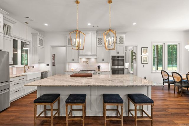 5 E Cadron Ridge Road, Greenbrier, AR 72058