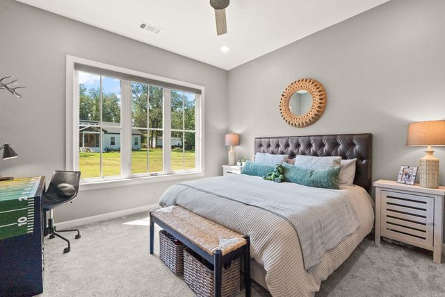 5 E Cadron Ridge Road, Greenbrier, AR 72058