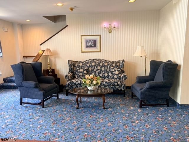 1302 Richmond Rd 302, West Milford Twp., NJ 07480