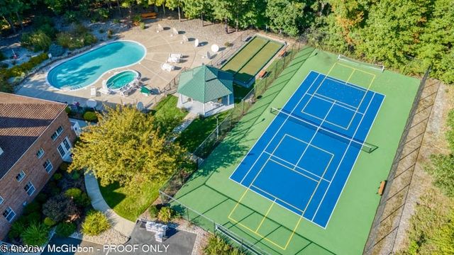 1302 Richmond Rd 302, West Milford Twp., NJ 07480