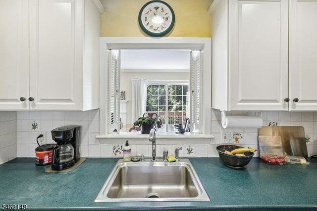 138 Leonardo Dr, West Orange Twp., NJ 07052